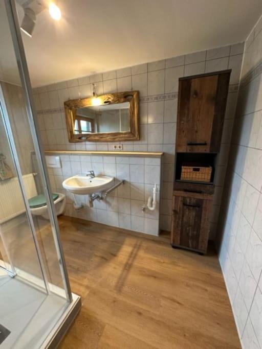 Charmante Farbenfrohe Wohnung Fuer Zwei Fischbachau Zewnętrze zdjęcie